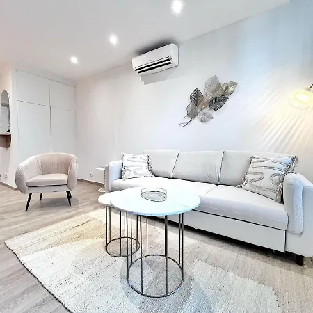 Le Magnifique Promenade Apartment *