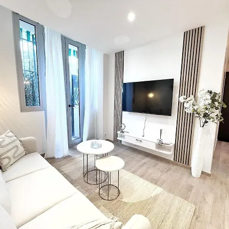 Le Magnifique Promenade Apartment *
